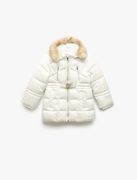 Uzun Kollu Suni Kürk Detaylı Kemerli Kapşonlu Kaban