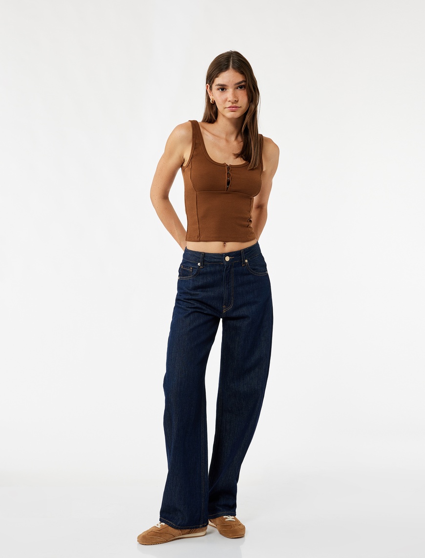   Pamuklu Slim Fit Önden Kapama Detaylı U Yaka Atlet