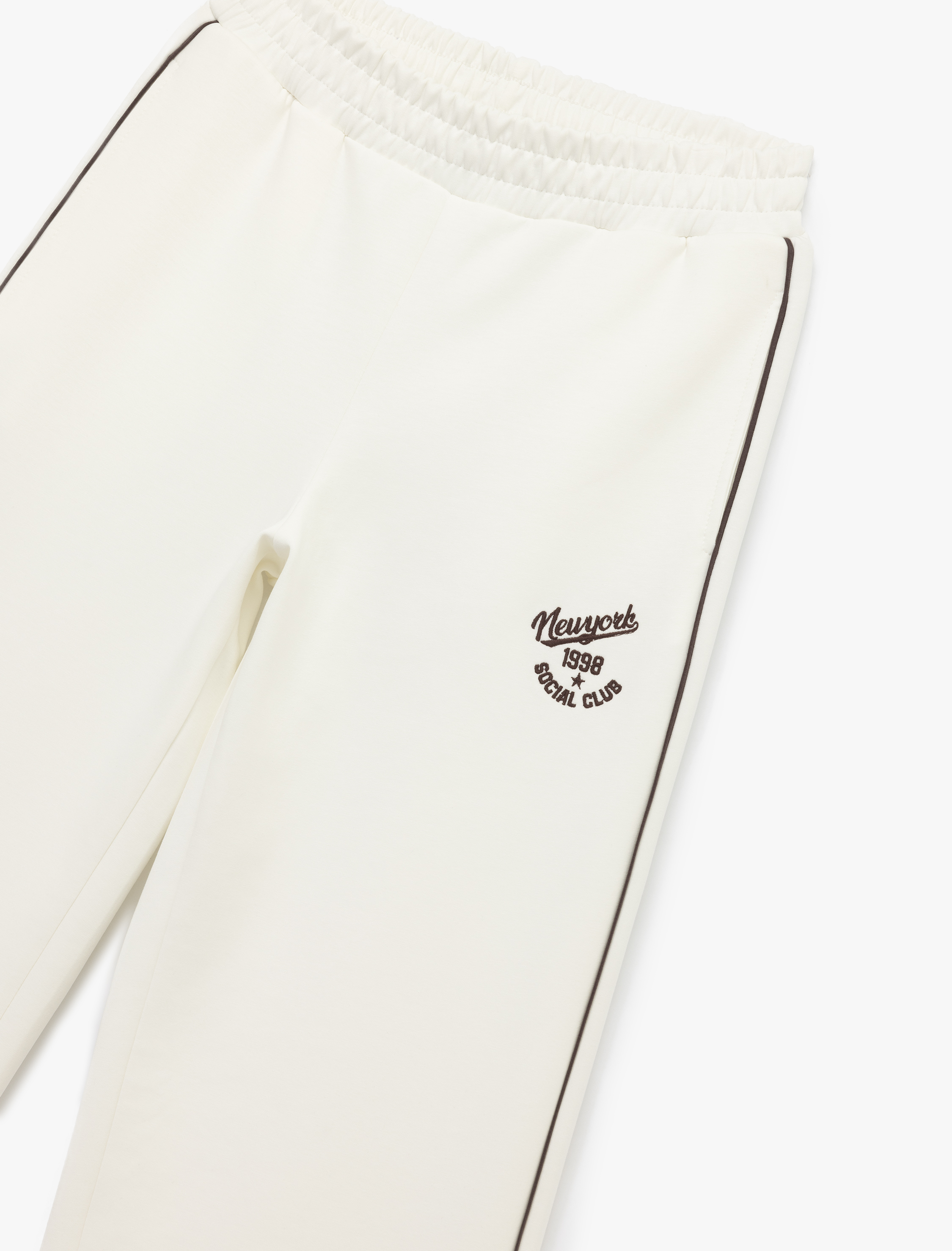 Pamuklu Şardonlu Biyeli Baskılı Beli Lastikli Geniş Paça Eşofman Altı