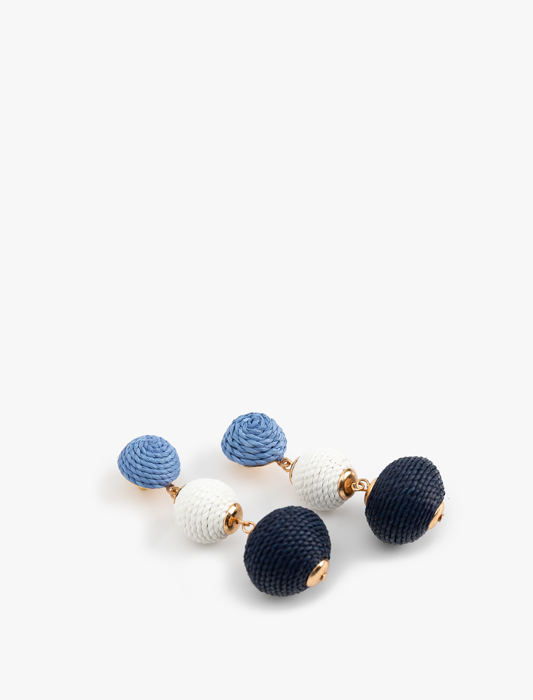  Kadın Sallantılı Çok Renkli Geometrik Hasır Küpe - Koton X Melis Ağazat