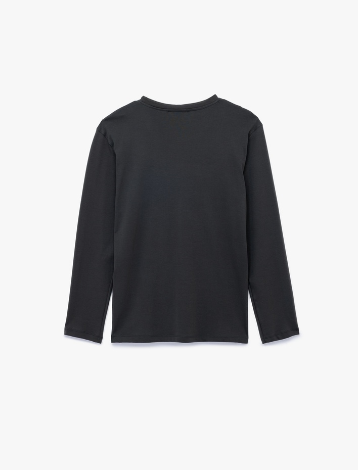  Pamuklu Bisiklet Yaka Basic Uzun Kollu Tişört