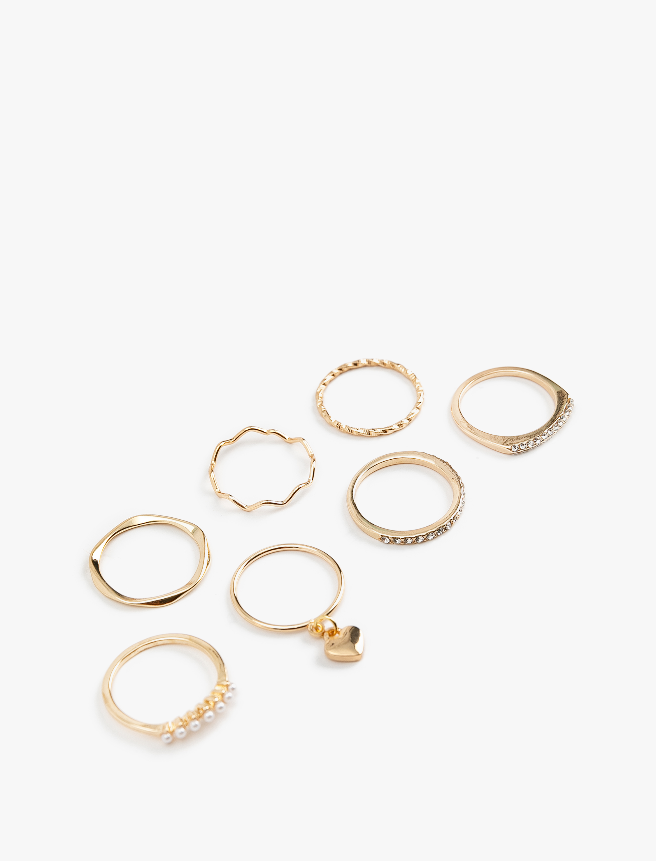  Kadın Taşlı Heart Charm Detaylı 7'li Yüzük Seti