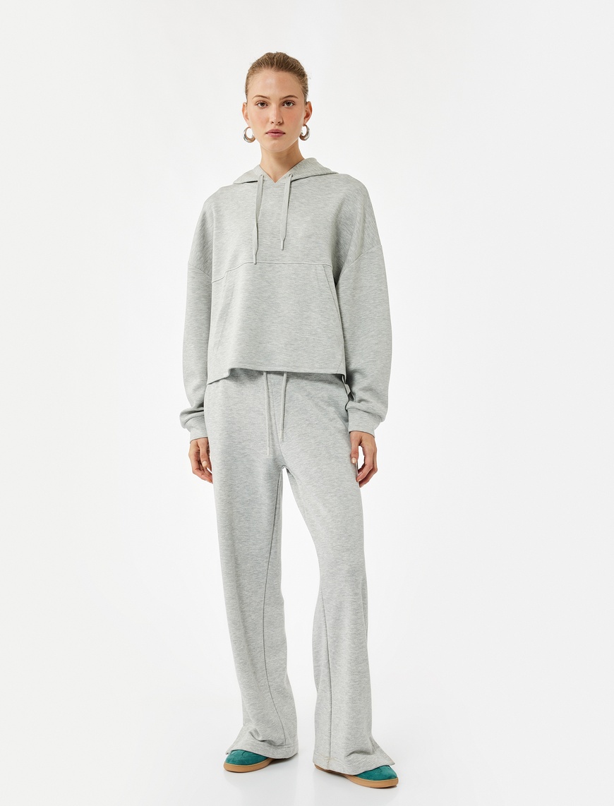   Regular Fit Kanguru Cepli Uzun Kollu Kapüşonlu Sweatshirt