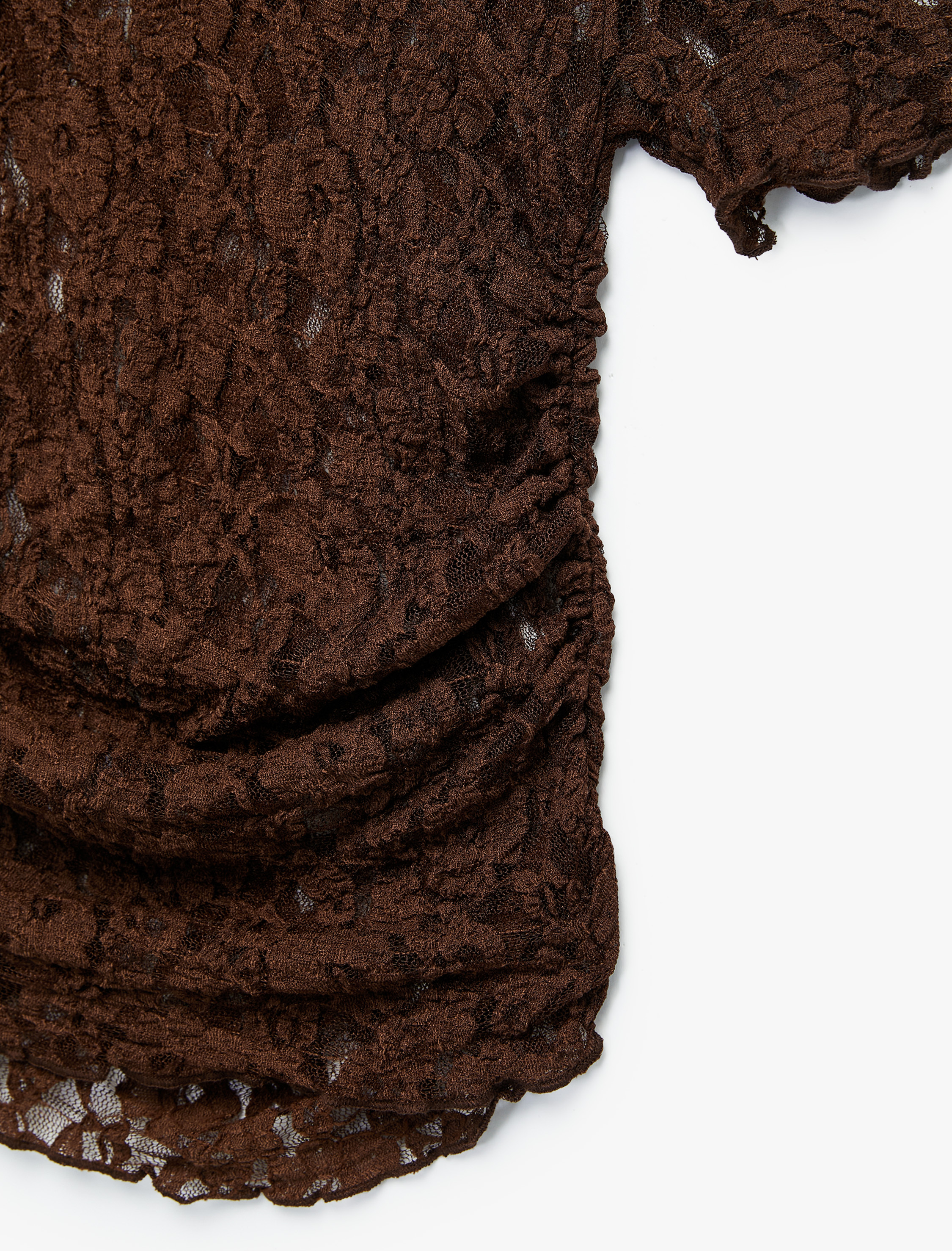   Yarı Transparan Kısa Kollu Yuvarlak Yaka Dantelli Tişört