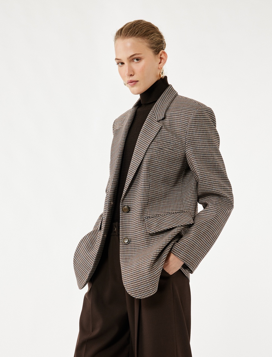   Uzun Kollu Kruvaze Düğmeli Oversize Blazer Ceket