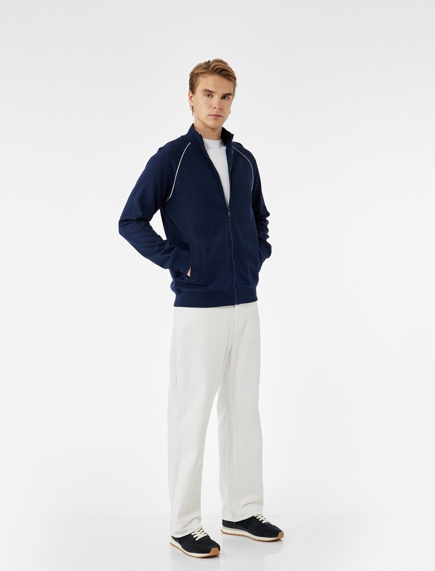   Uzun Kollu Çizgi Detaylı Cepli Pamuklu Dik Yaka Fermuarlı Sweatshirt