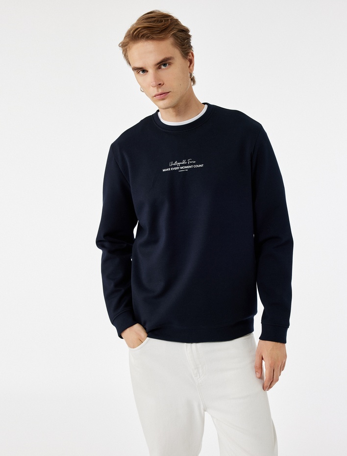  Uzun Kollu Bisiklet Yaka Baskılı Sweatshirt