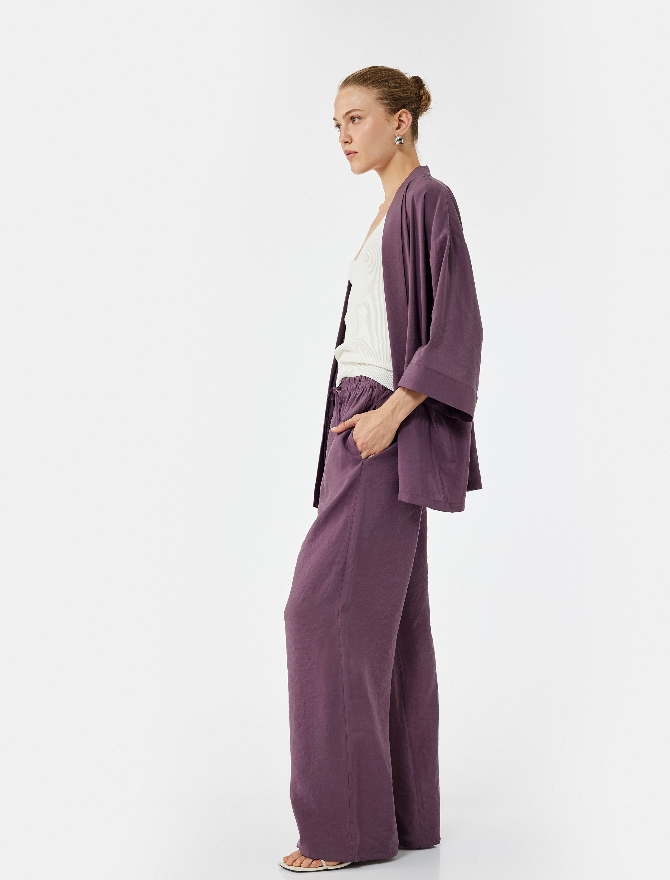   Modal Kumaş Normal Bel Cepli Düz Bol Paça Pantolon