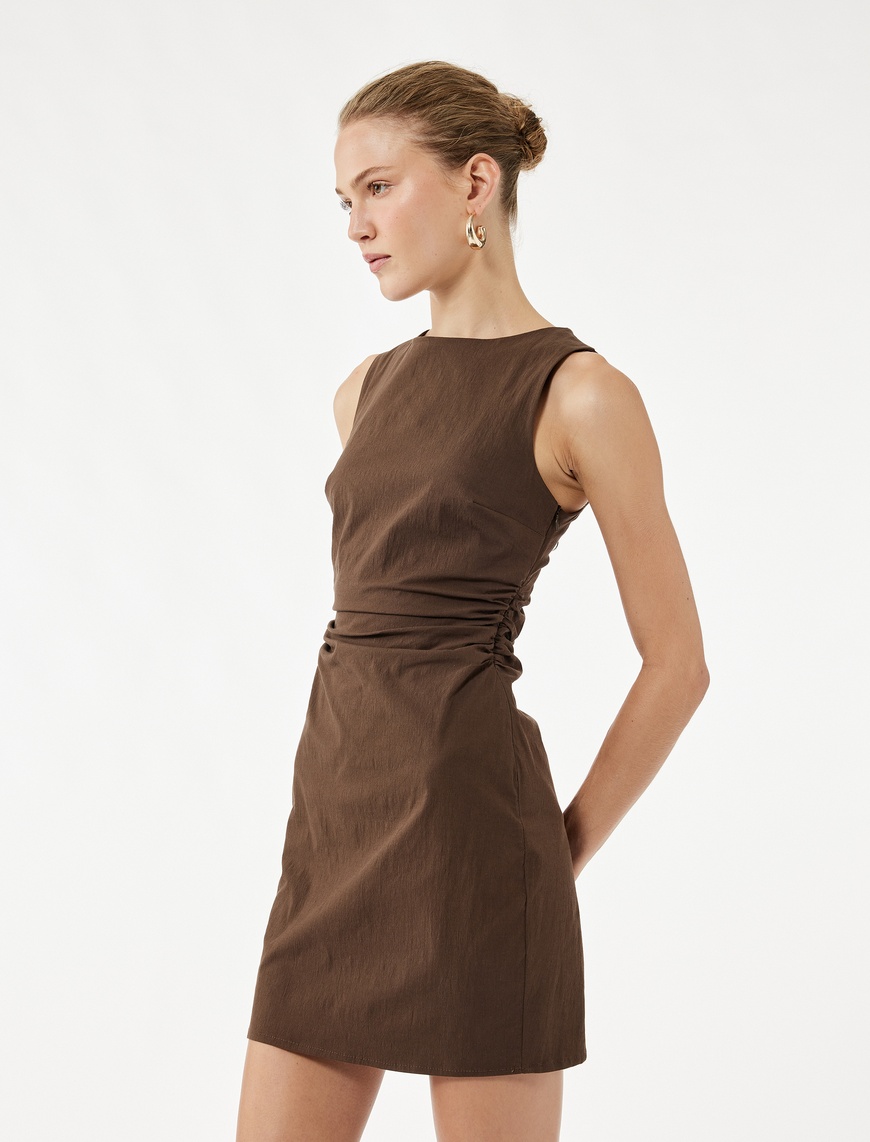   Koton X Şahika Ercümen - Drape Detaylı A Kesim Omuzu Açık Mini Elbise