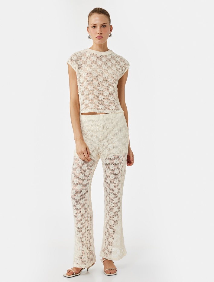  Koton X Melis Ağazat - Yarım Astarlı Bol Düz Paça Dantelli Pantolon