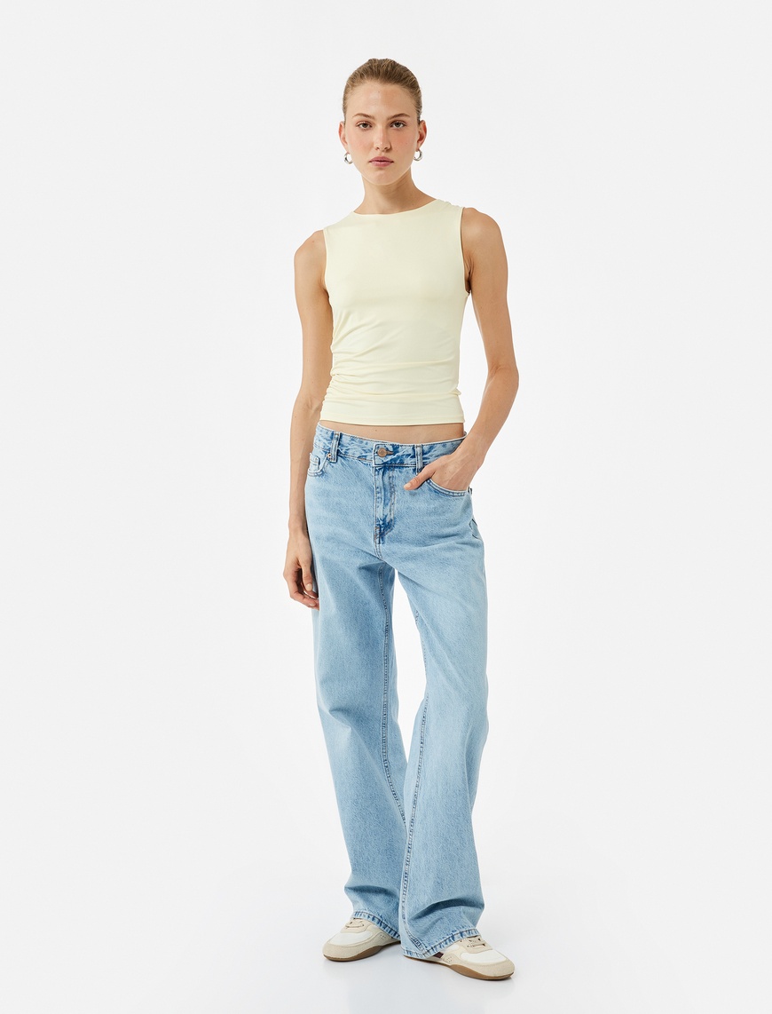   Slim Fit Bisiklet Yaka Drapeli Kolsuz Tişört