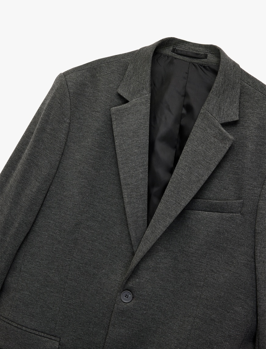   Slim Fit Kapaklı Cep Detaylı Uzun Kollu Mono Yaka Blazer Ceket