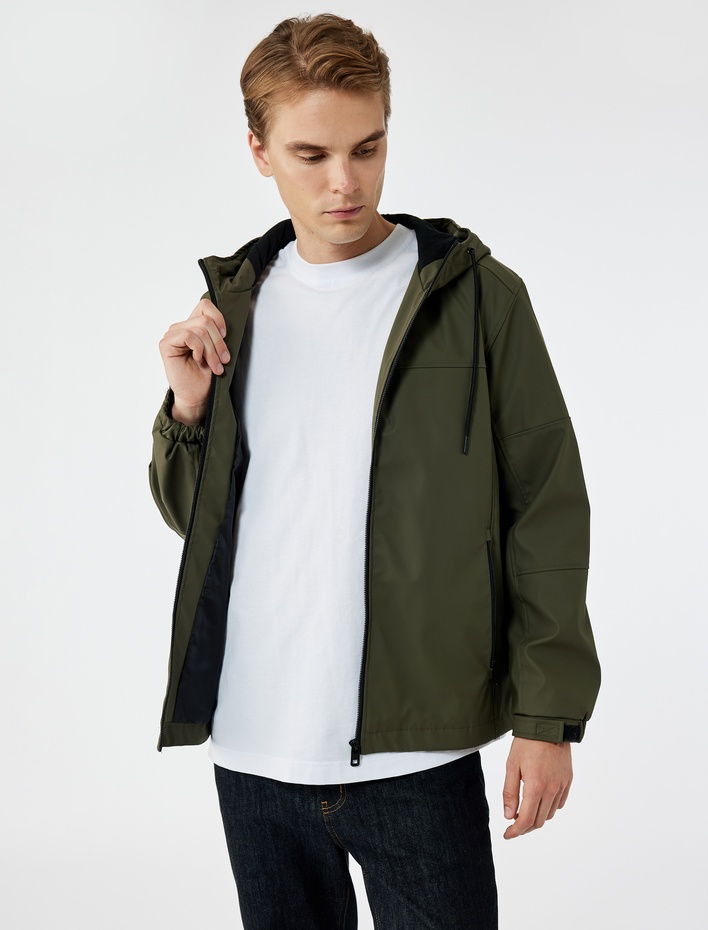  Uzun Kollu Fermuarlı Cep Detaylı Kapşonlu Yağmurluk