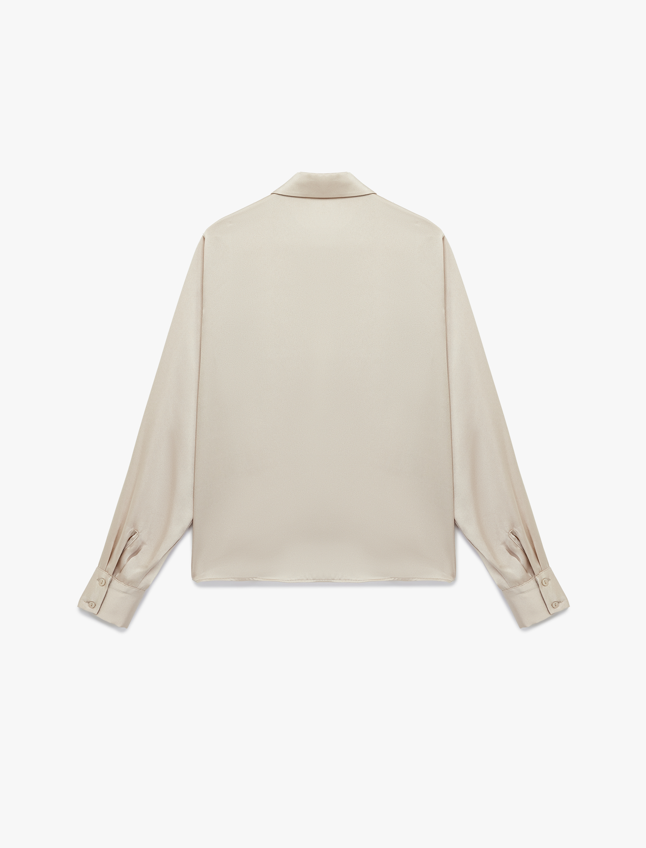   Cep Detaylı Uzun Kollu Düğmeli Klasik Yaka Saten Gömlek