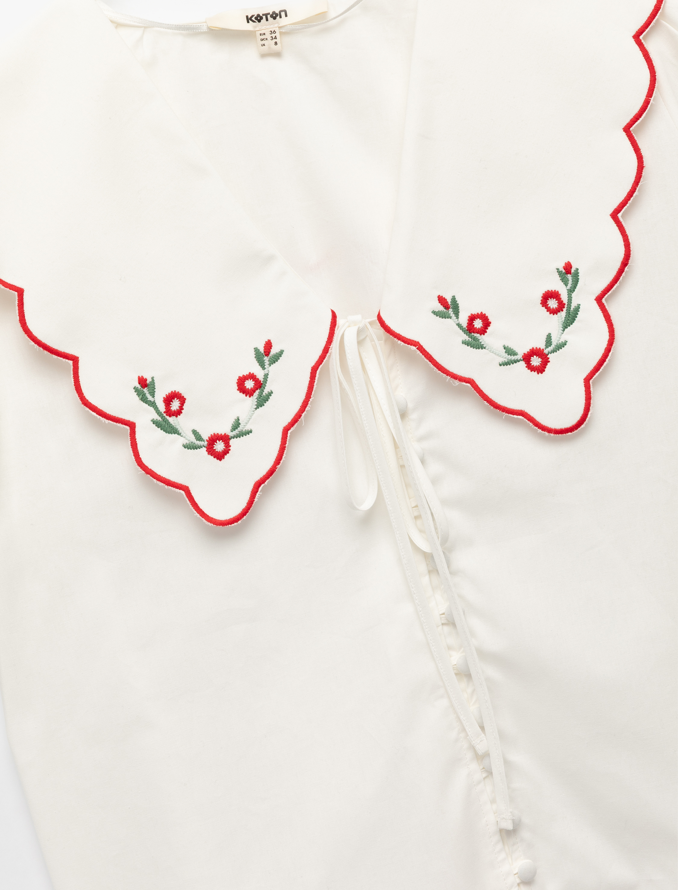   Pamuklu Kısa Balon Kollu Çiçek İşleme Detaylı Geniş Bebe Yaka Gömlek