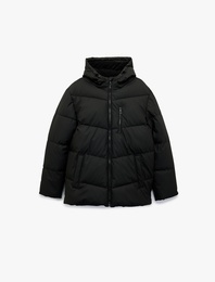 Kapüşonlu Uzun Kollu Fermuarlı Cep Detaylı Kışlık Şişme Mont