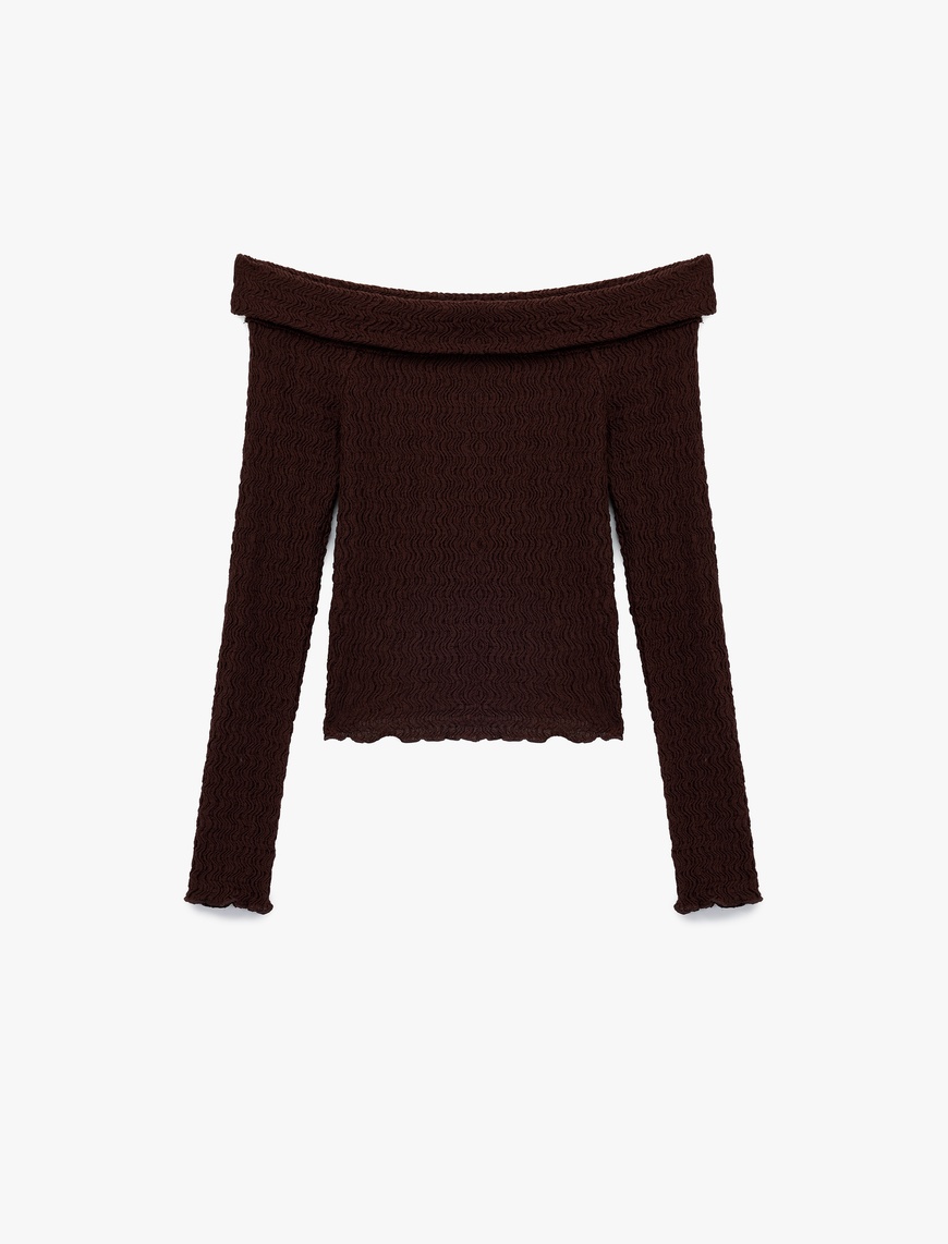   Slim Fit Dokulu Omzu Açık Uzun Kollu Tişört