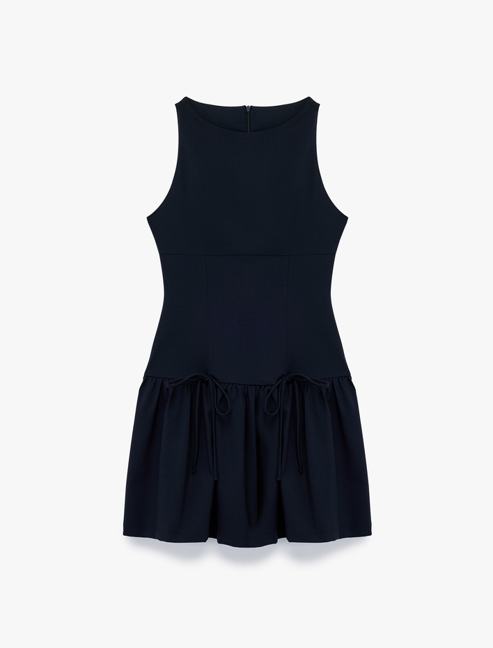  Kolsuz Bisiklet Yaka Slim Fit Fiyonklu Mini Elbise