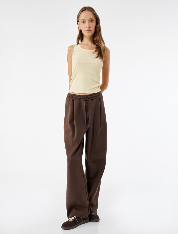  Dar Kesim Bisiklet Yaka Kaşkorse Viskon Karışımlı Basic Kolsuz Atlet