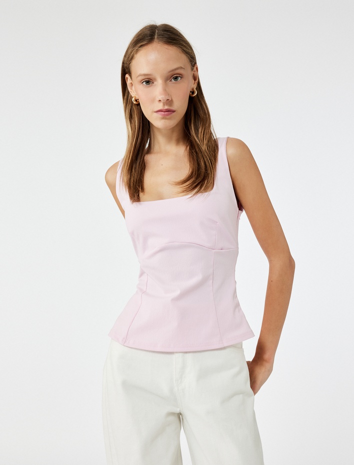  Slim Fit Arkası Fiyonklu U Yaka Kolsuz Bluz