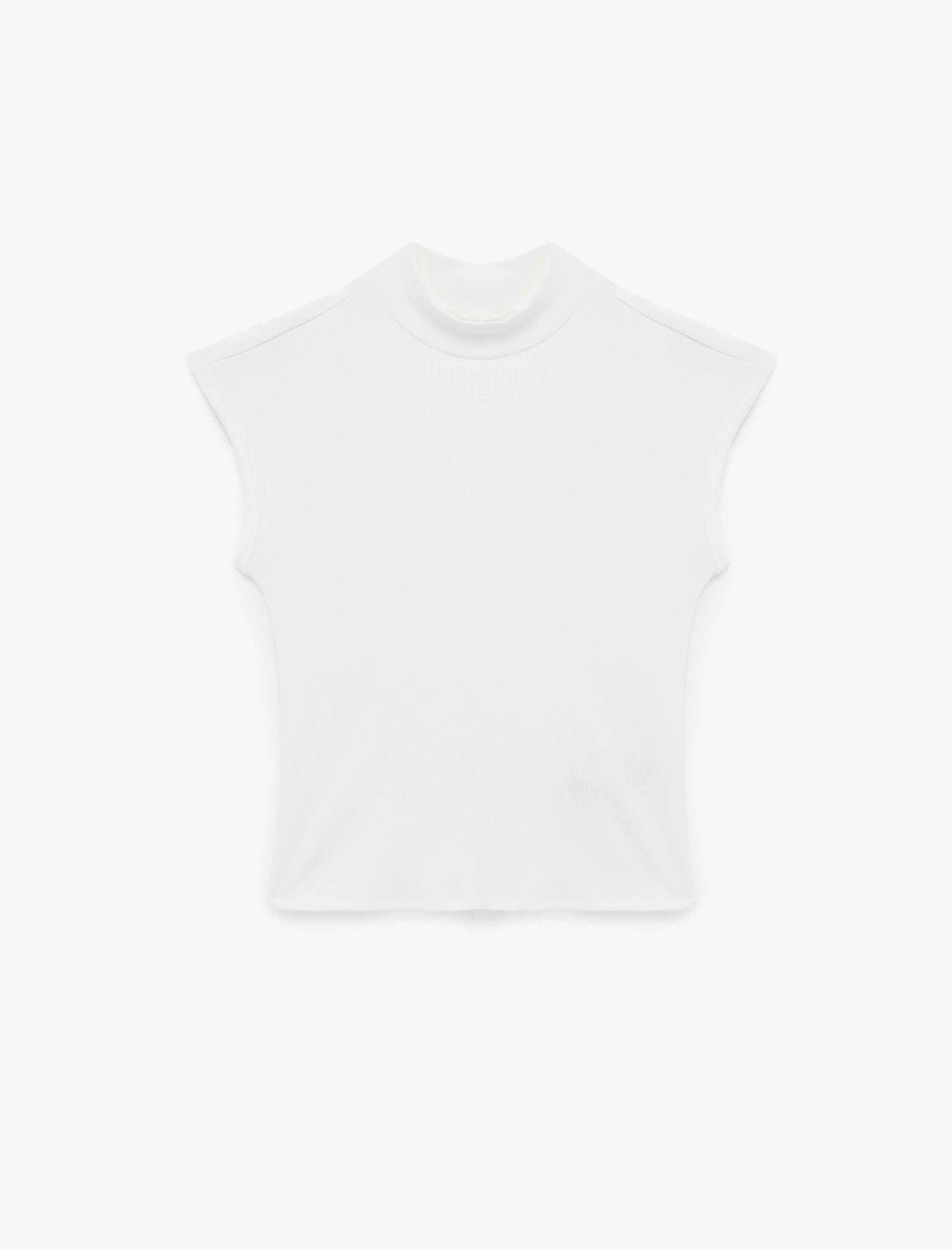 Kolsuz Pamuklu Dik Yaka Tişört