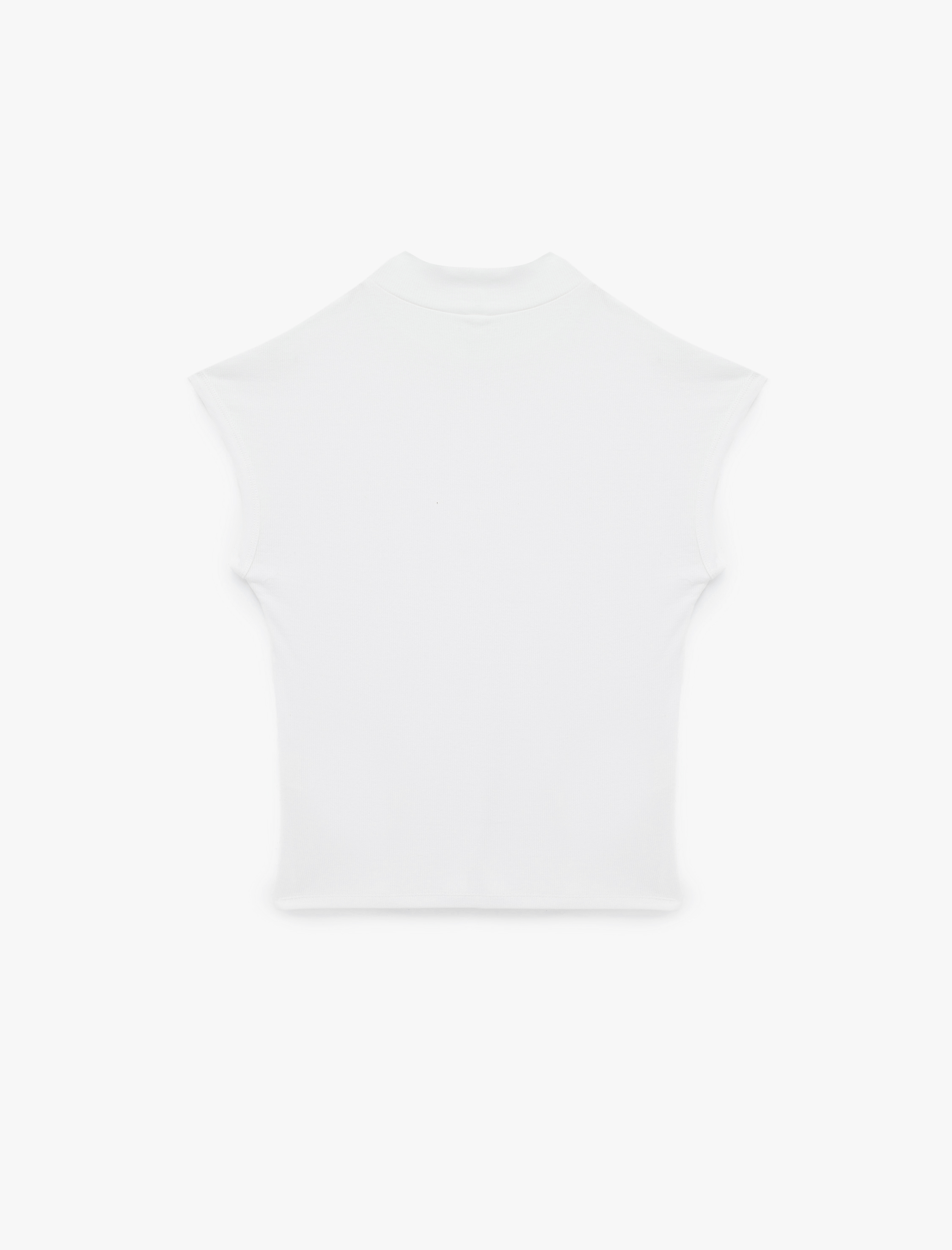 Kolsuz Pamuklu Dik Yaka Tişört