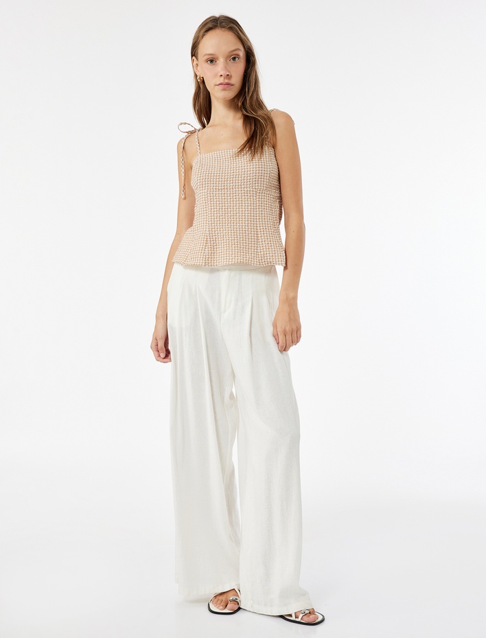  Kolsuz U Yaka Pötikareli Bluz