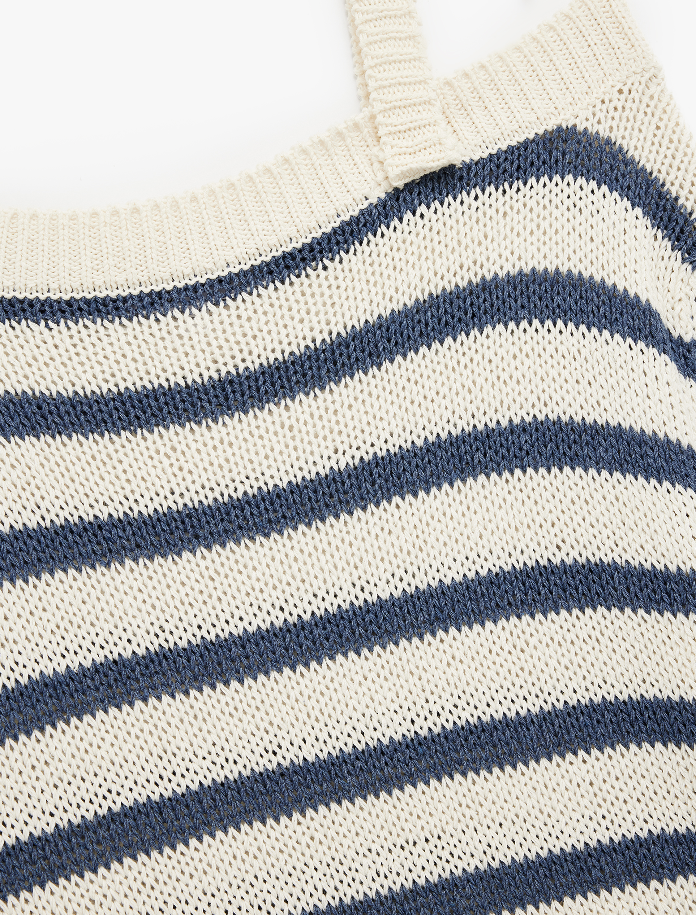   Kayık Yaka Askı Detaylı Uzun Kollu Triko Kazak