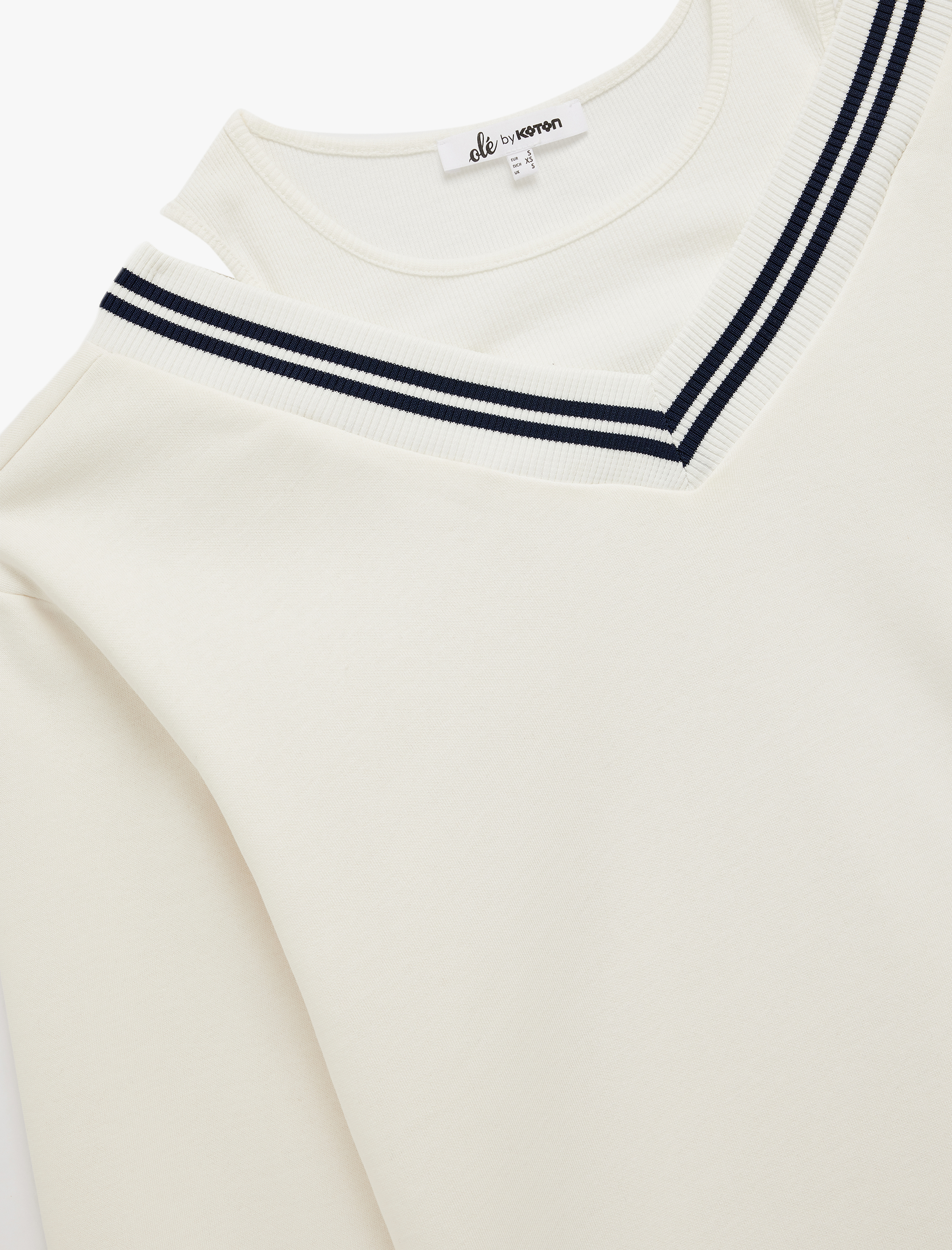   Çizgi Detaylı Uzun Kollu Çift Yaka Rahat Kalıp Sweatshirt