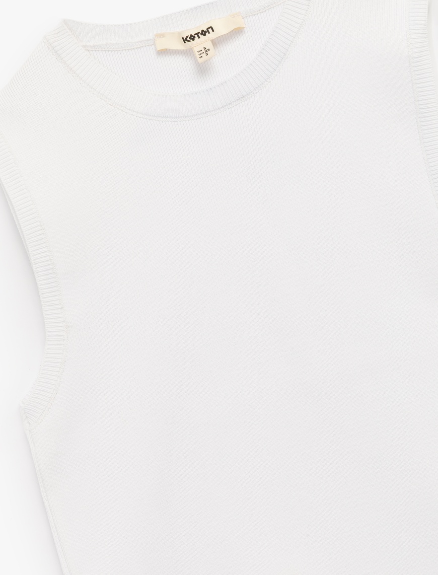   Regular Fit Bisiklet Yaka Kolsuz Triko Bluz