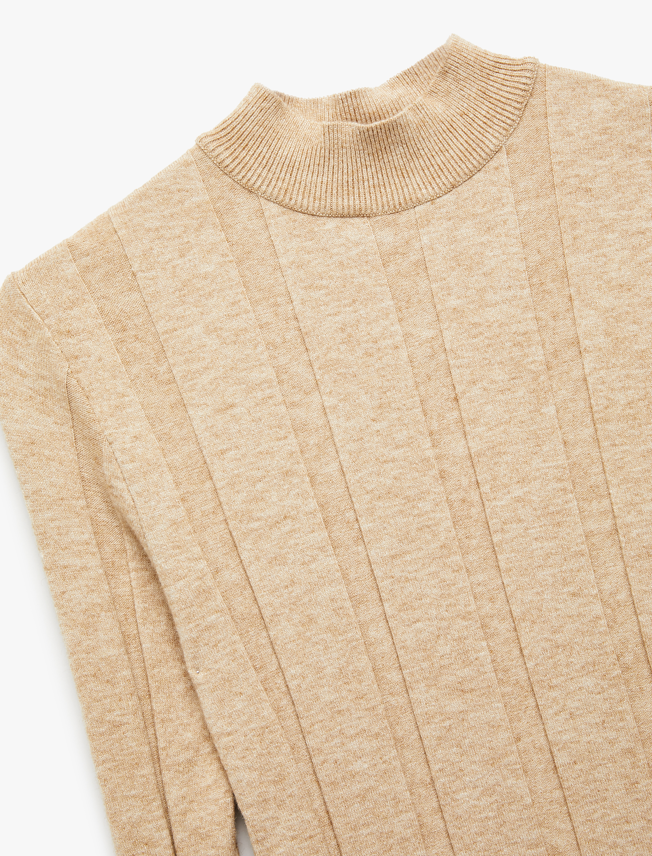 Dik Yaka Uzun Kollu Triko Kazak