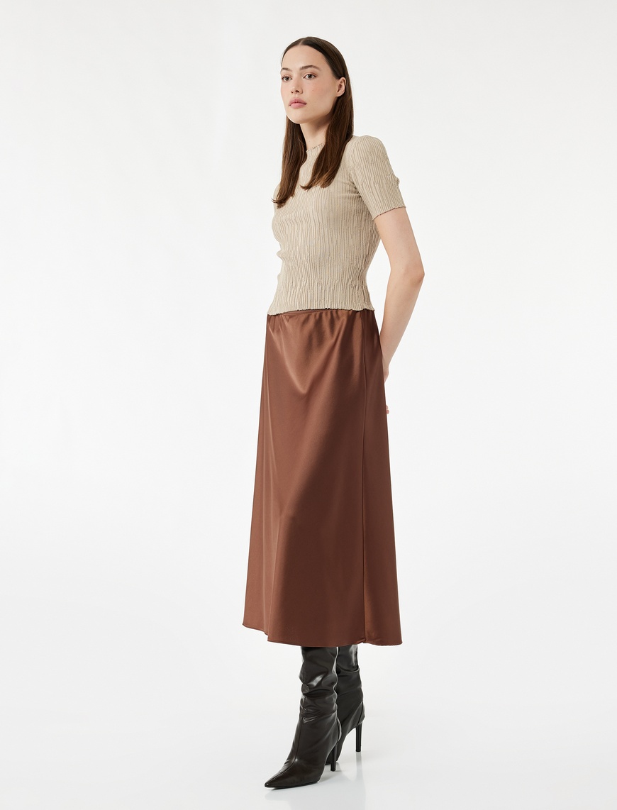   Standart Bel Regular Fit Saten Midi Etek