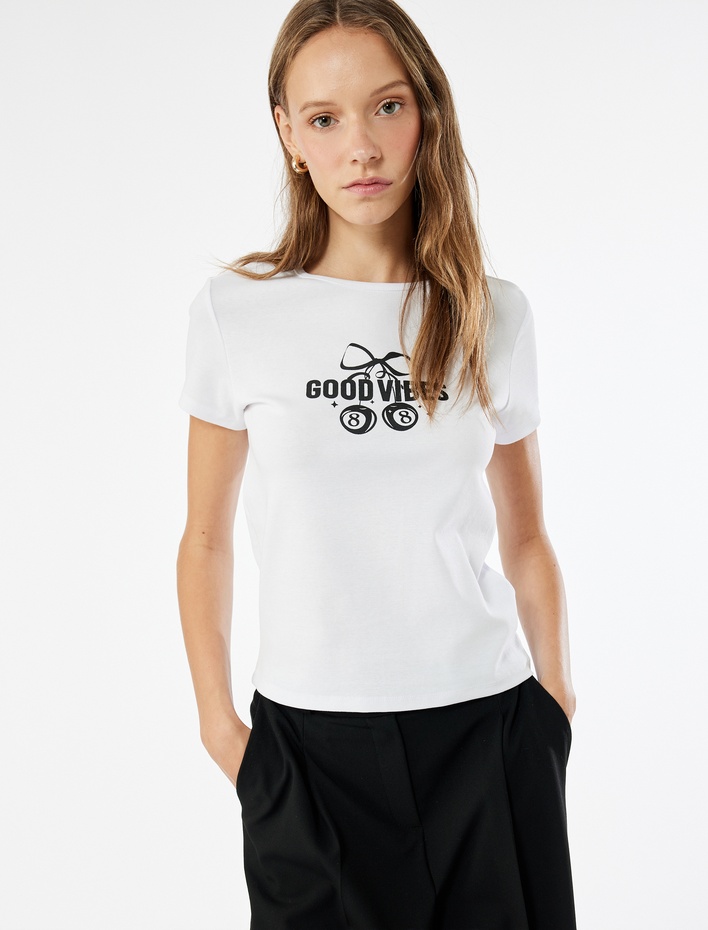  Slim Fit Kısa Kollu Bisiklet Yaka Pamuklu Kiraz Baskılı Tişört