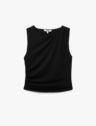 Krep Kumaş Slim Fit Drape Detaylı Bisiklet Yaka Kolsuz Bluz