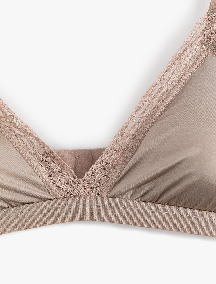  Dantel Detaylı Rahat Kalıp Desteksiz Balensiz Sütyen