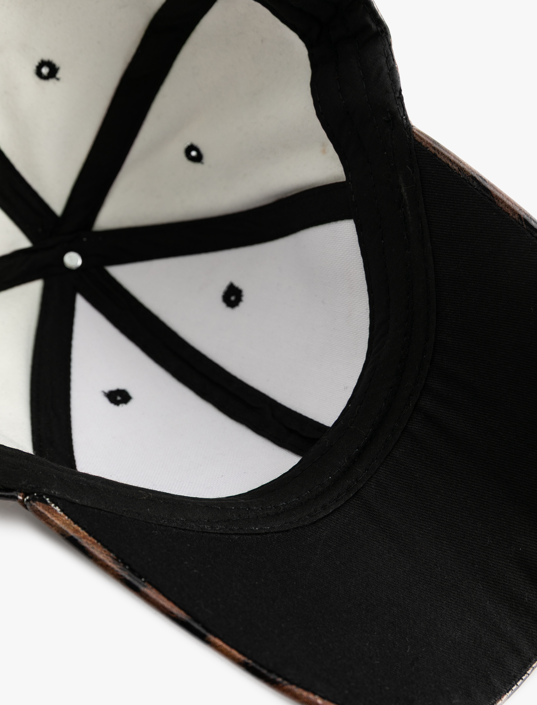  Kadın Leopar Desenli Kep Şapka