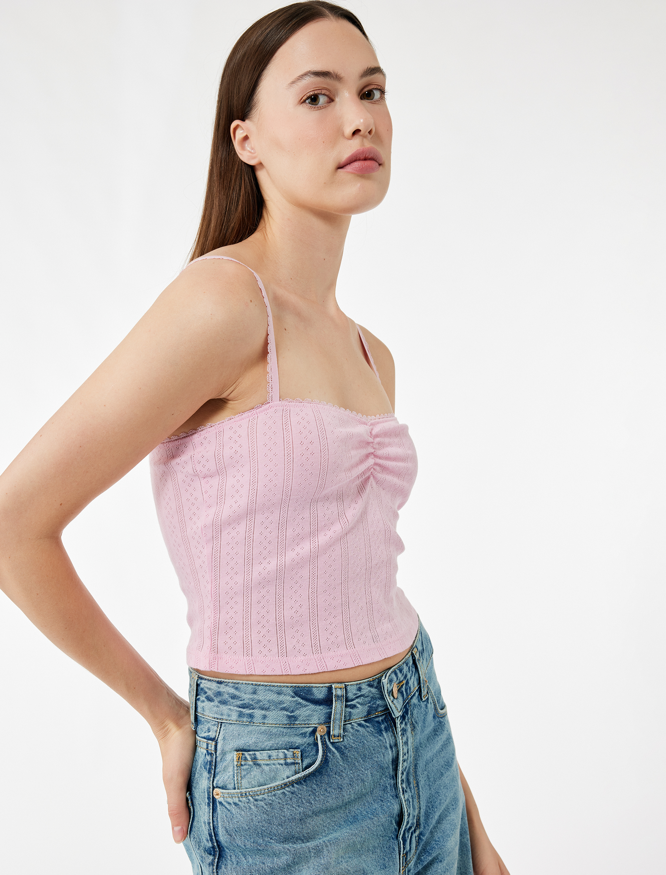   Pamuklu İp Askılı Büzgülü Dokulu Slim Fit Crop Atlet