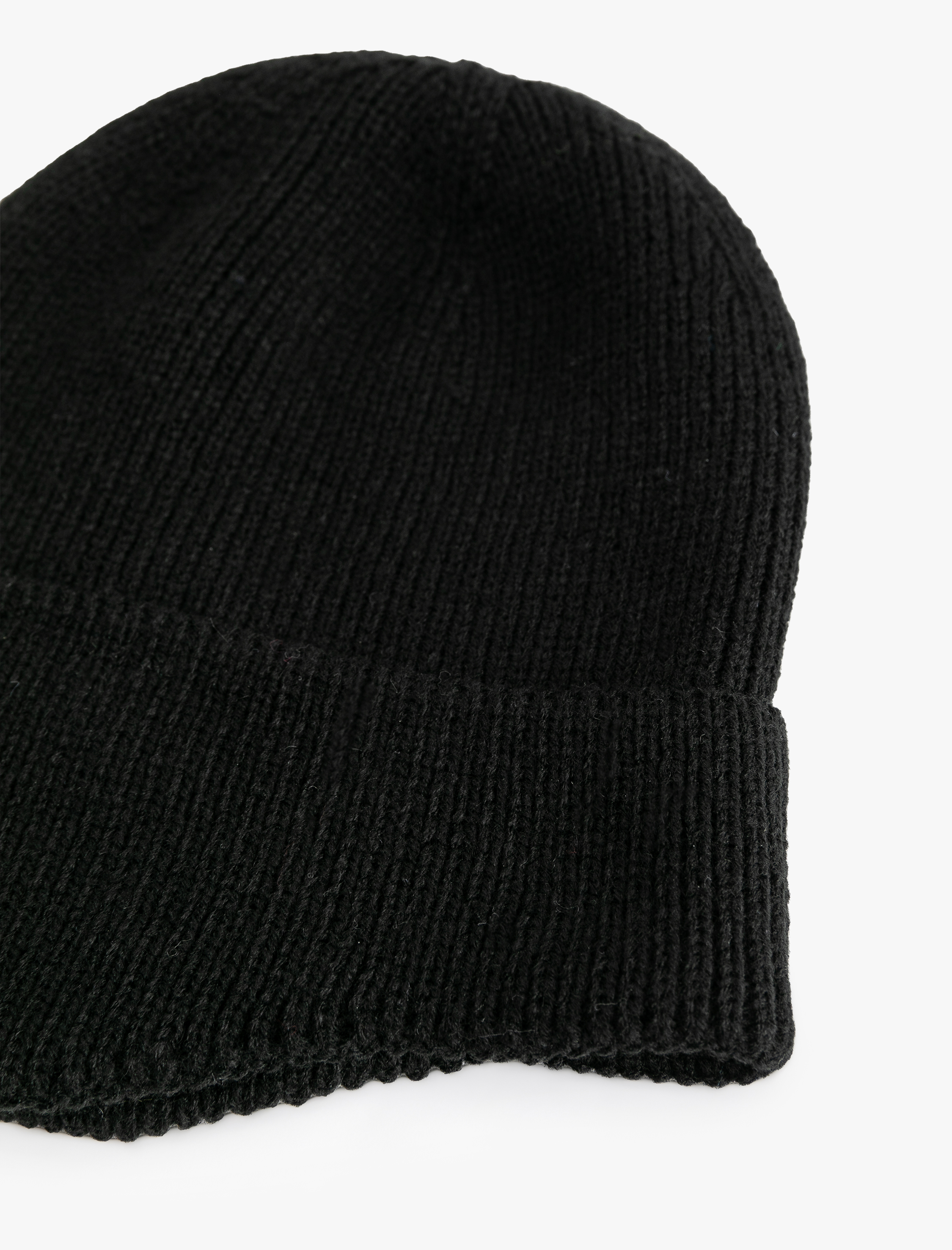 Erkek Kulaklı Katlı Bere