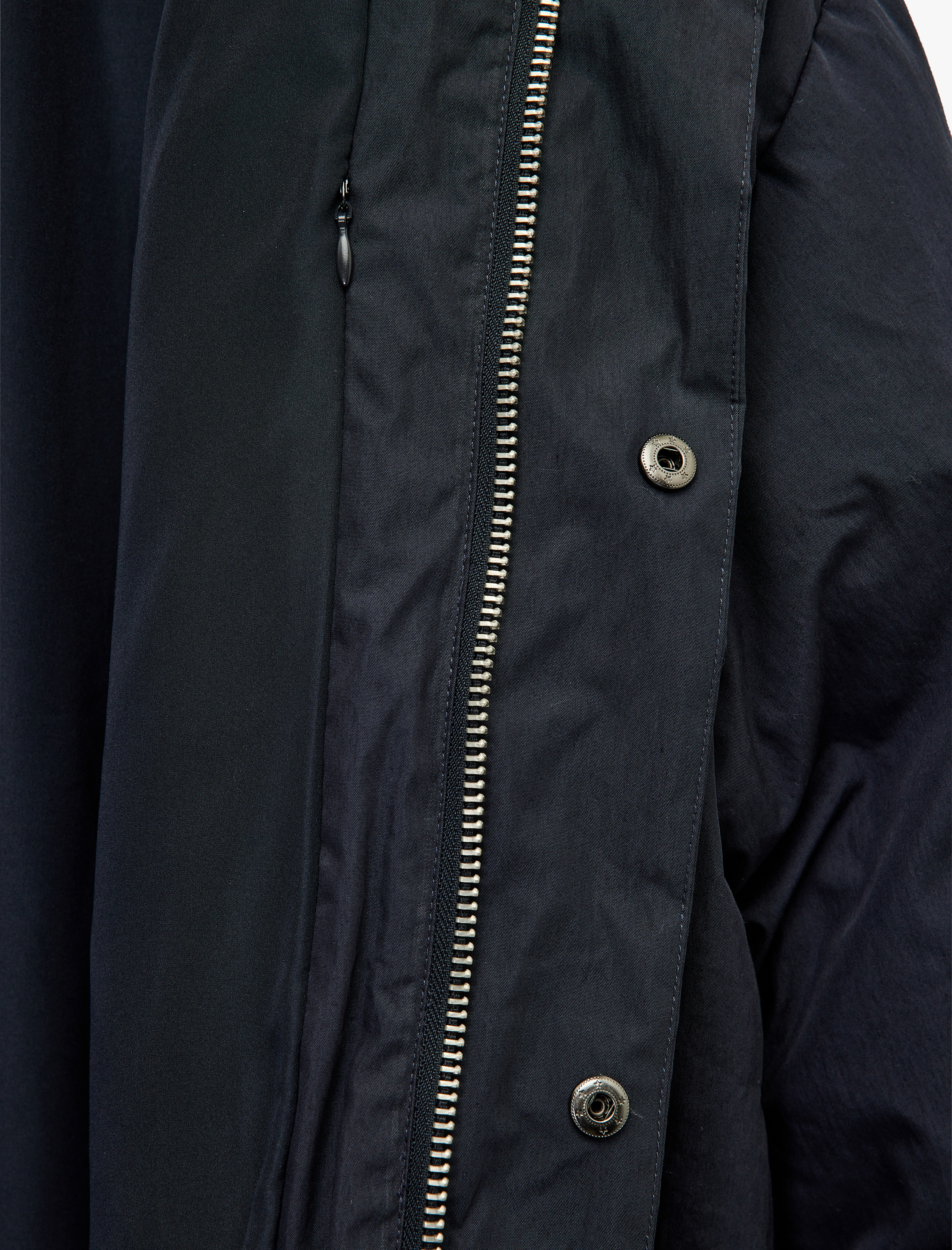   Uzun Kollu Fermuarlı Dik Yaka Kışlık Şişme Mont