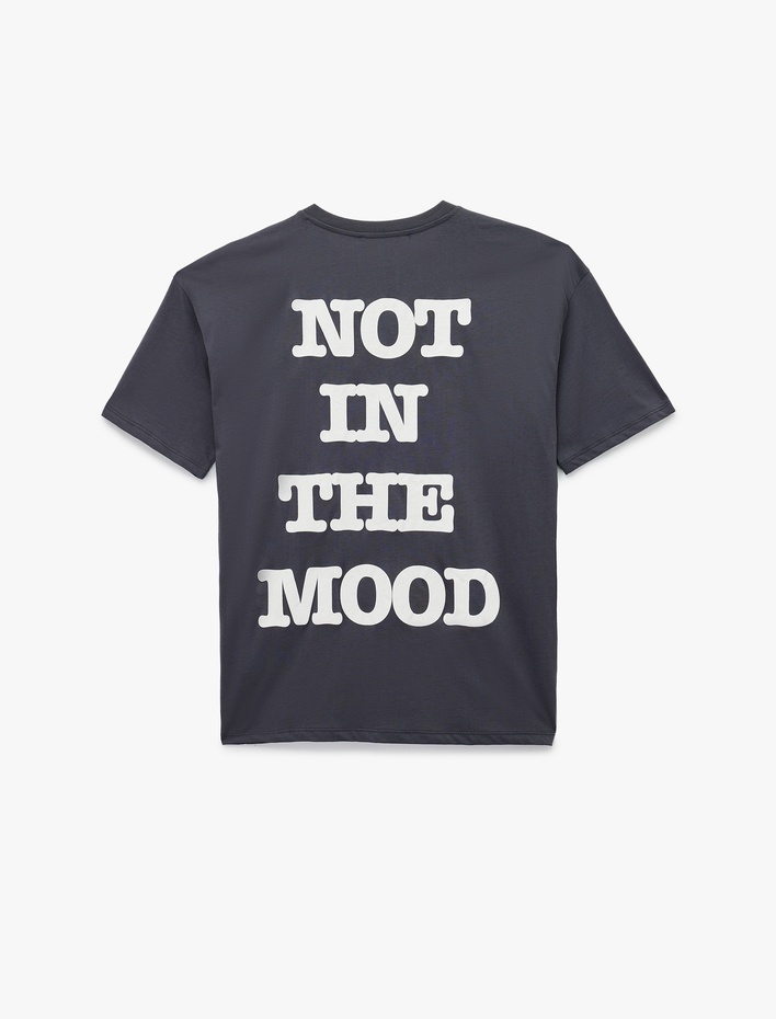  Pamuklu Kısa Kollu Bisiklet Yaka Baskılı Tişört