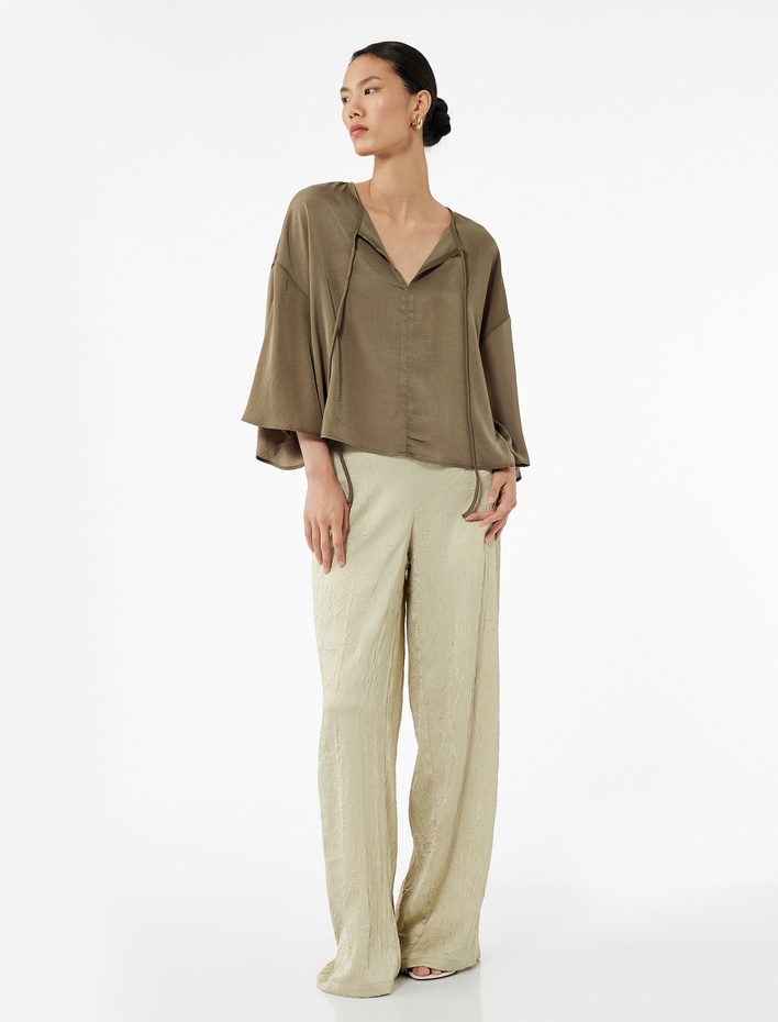  Yuvarlak Bağlamalı Yaka 3/4 Yarasa Kol Oversize Bluz
