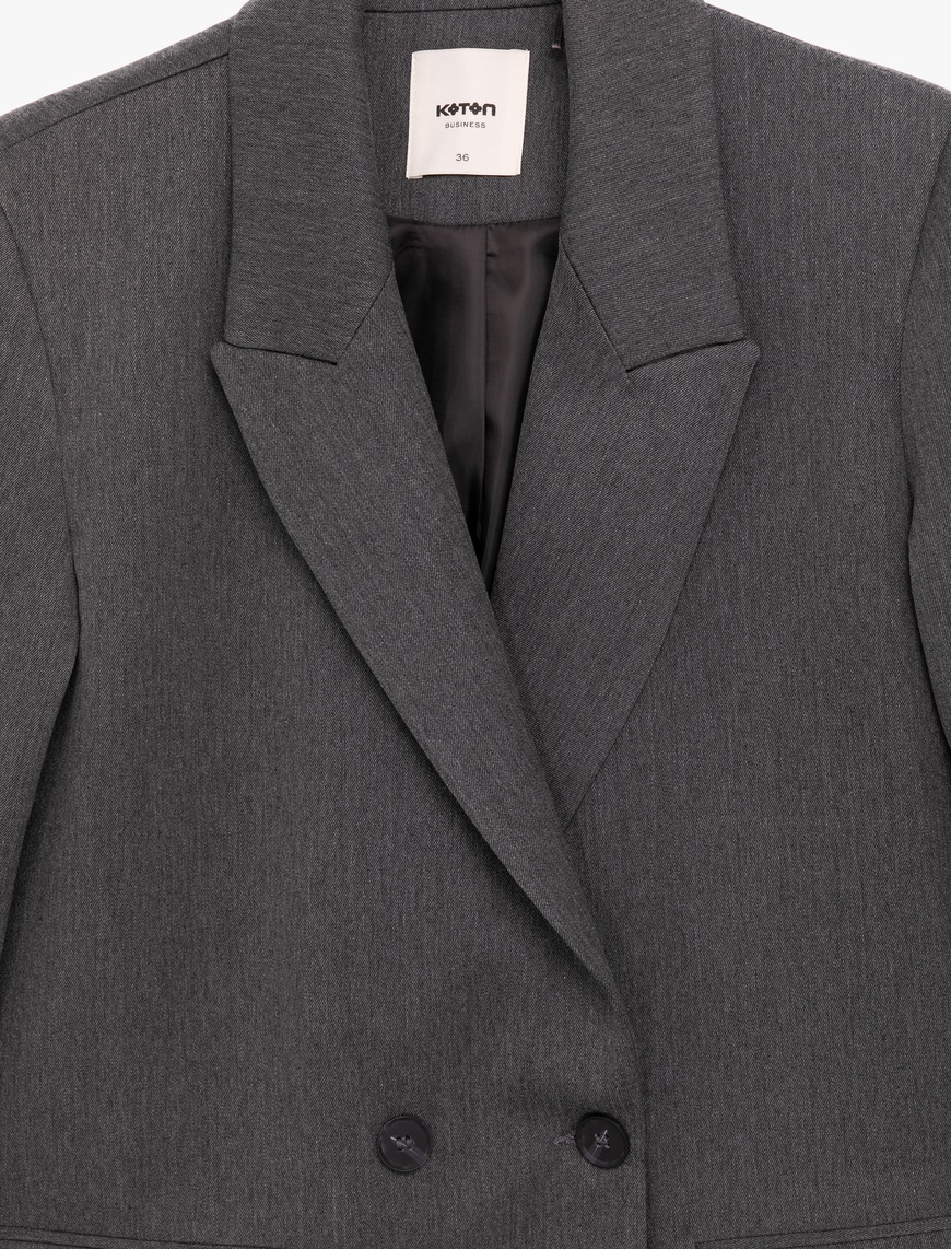   Uzun Kollu Viskon Karışımlı Kruvaze Yaka Oversize Blazer Ceket