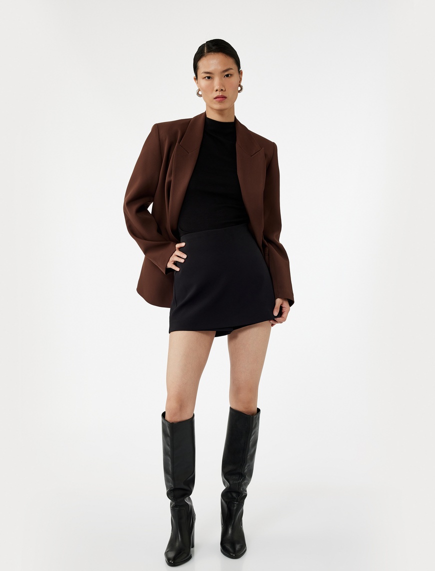   Slim Fit Cep Detaylı Mini Şort Etek