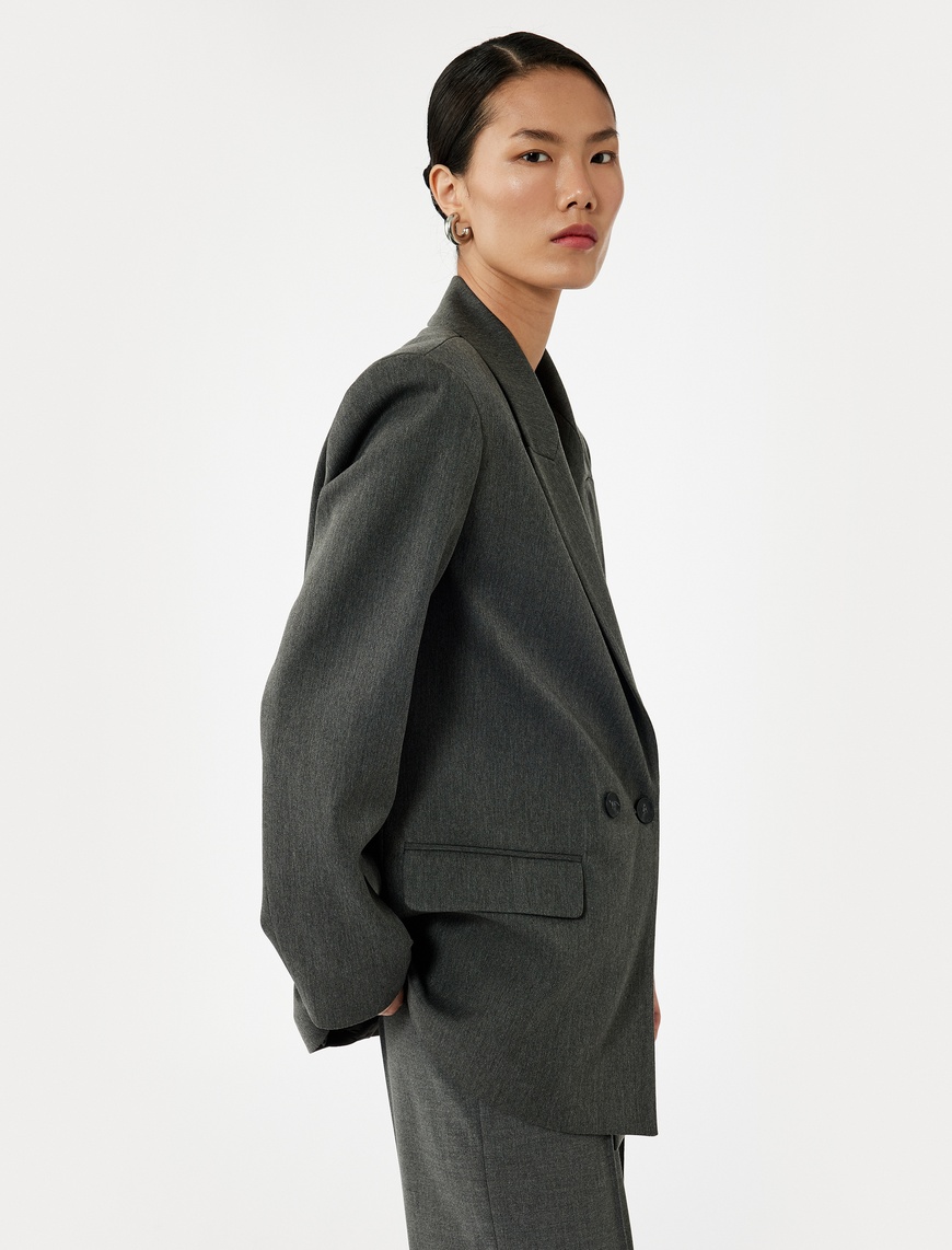   Uzun Kollu Viskon Karışımlı Kruvaze Yaka Oversize Blazer Ceket