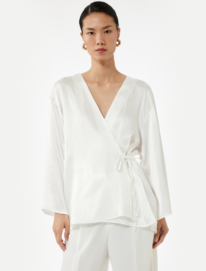  Kruvaze Yaka Beli Bağcıklı Kimono Kol Bluz