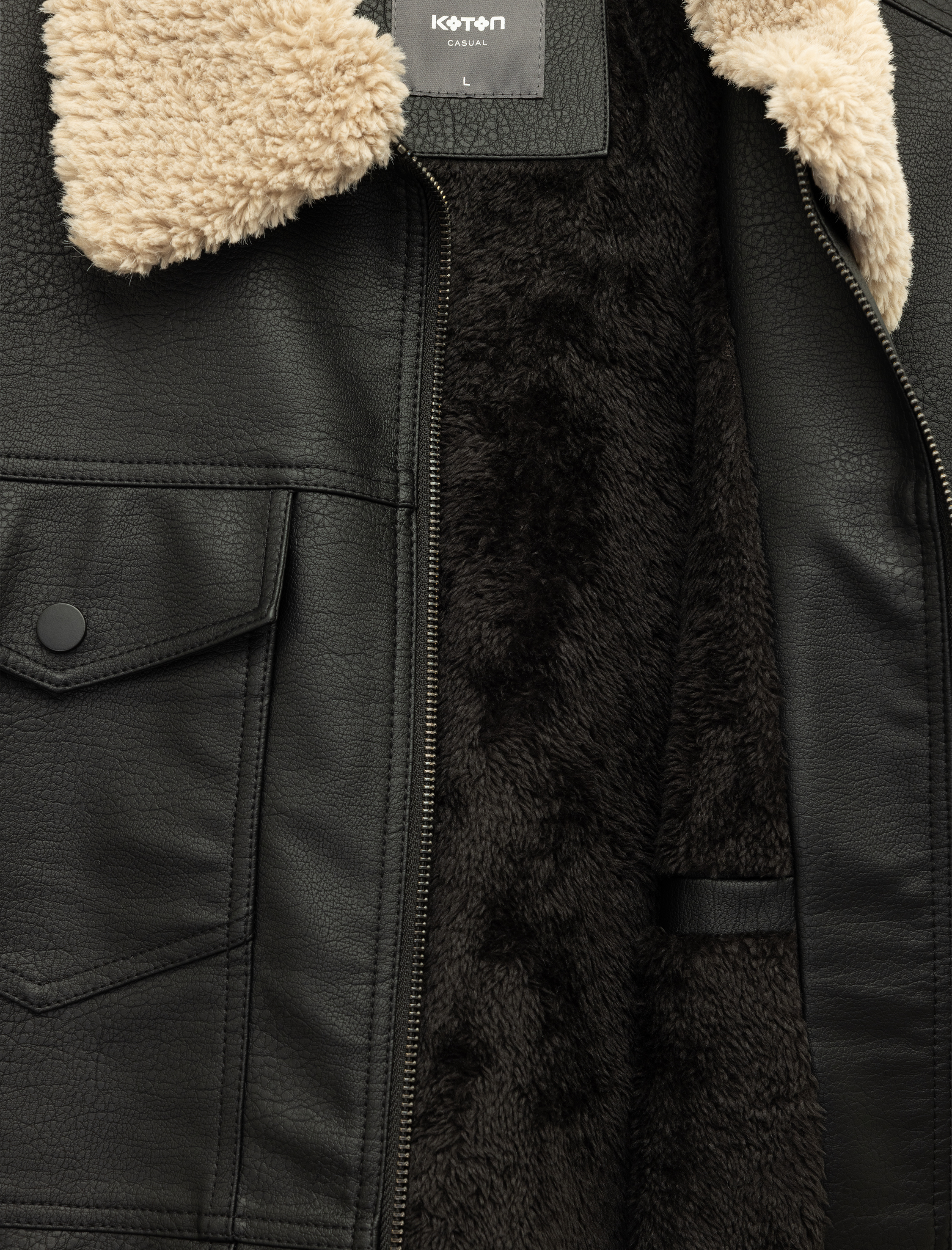   Uzun Kollu Kapaklı Cep Detaylı Slim Fit Peluş Yaka Suni Deri Ceket