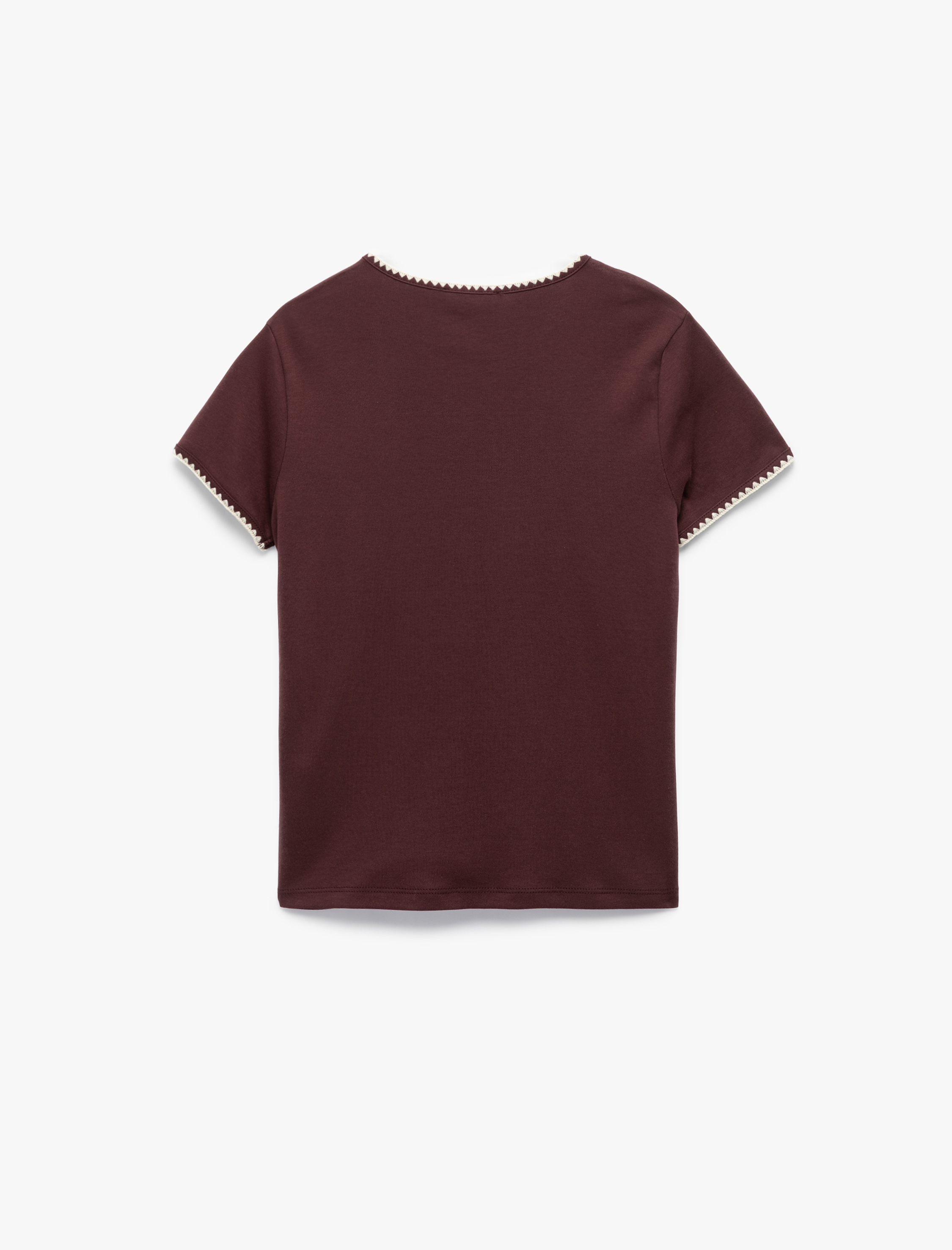   Pamuklu Slim Fit Kısa Kollu Bisiklet Yaka Kroşe Detaylı Tişört