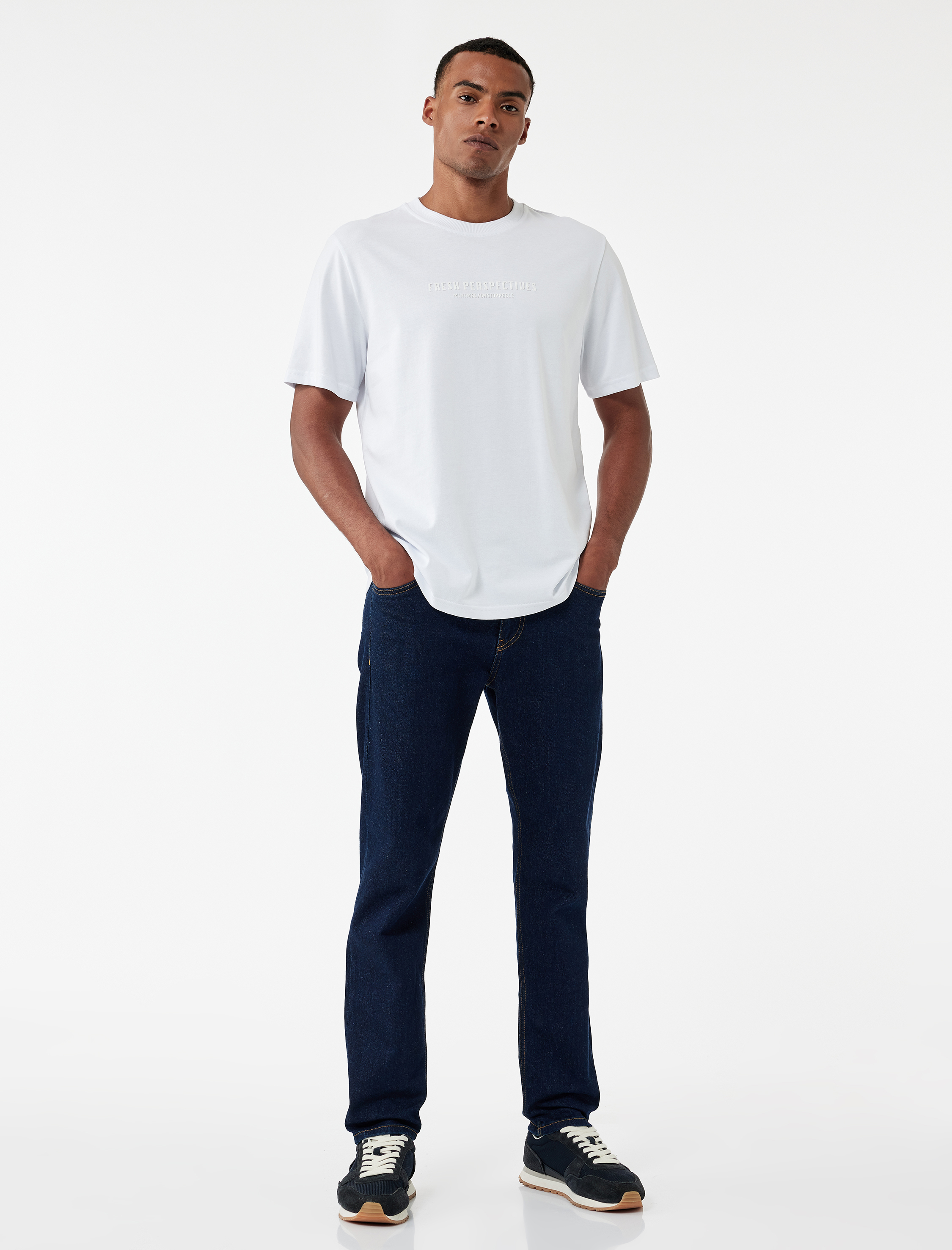   Pamuklu Baskılı Kısa Kollu Bisiklet Yaka Tişört