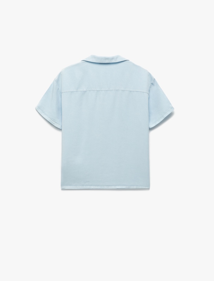 Erkek Çocuk Rahat Kalıp Devrik Yaka Kısa Kollu Gömlek