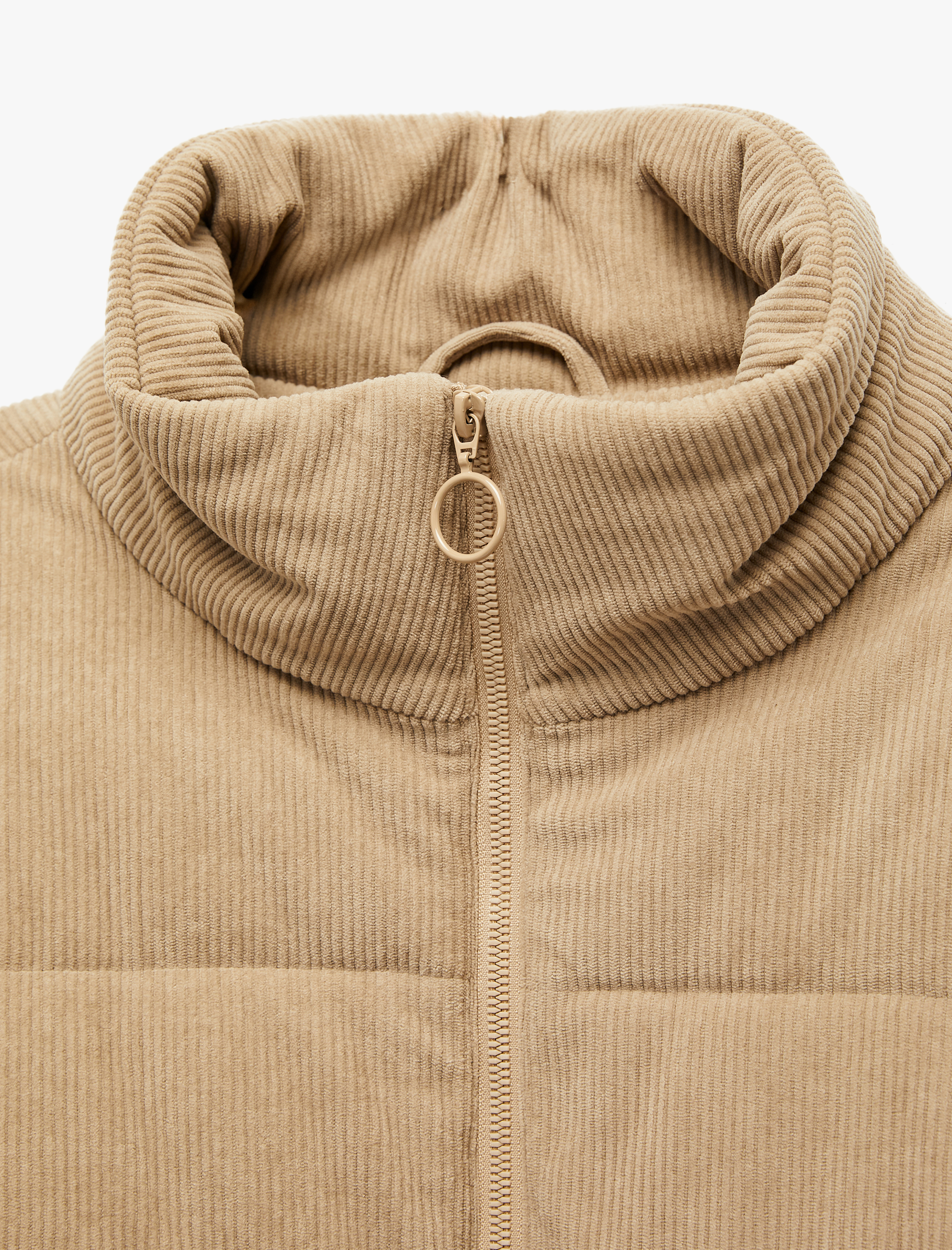 Dik Yaka Uzun Kollu Cep Detaylı Fitilli Fermuarlı Kışlık Şişme Mont